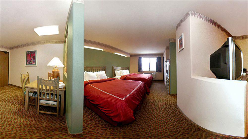 Comfort Suites Taos Exterior photo