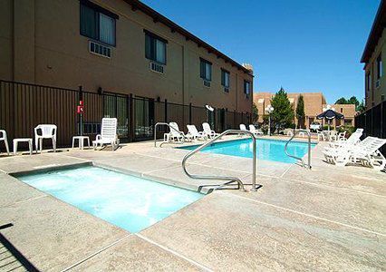 Comfort Suites Taos Facilities photo